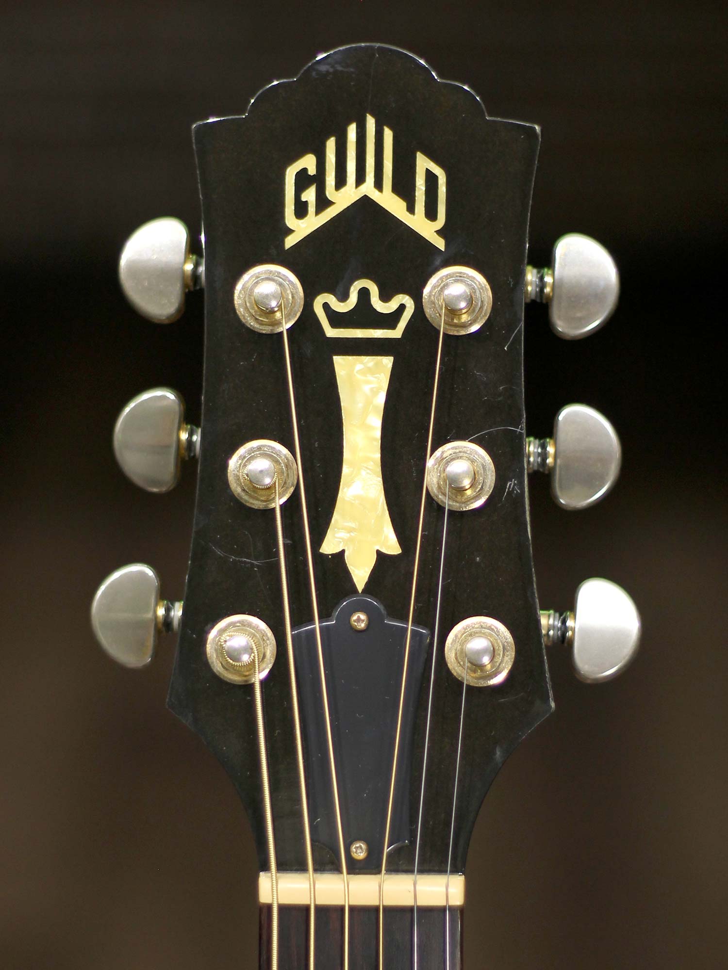 Guild Songbird Natural